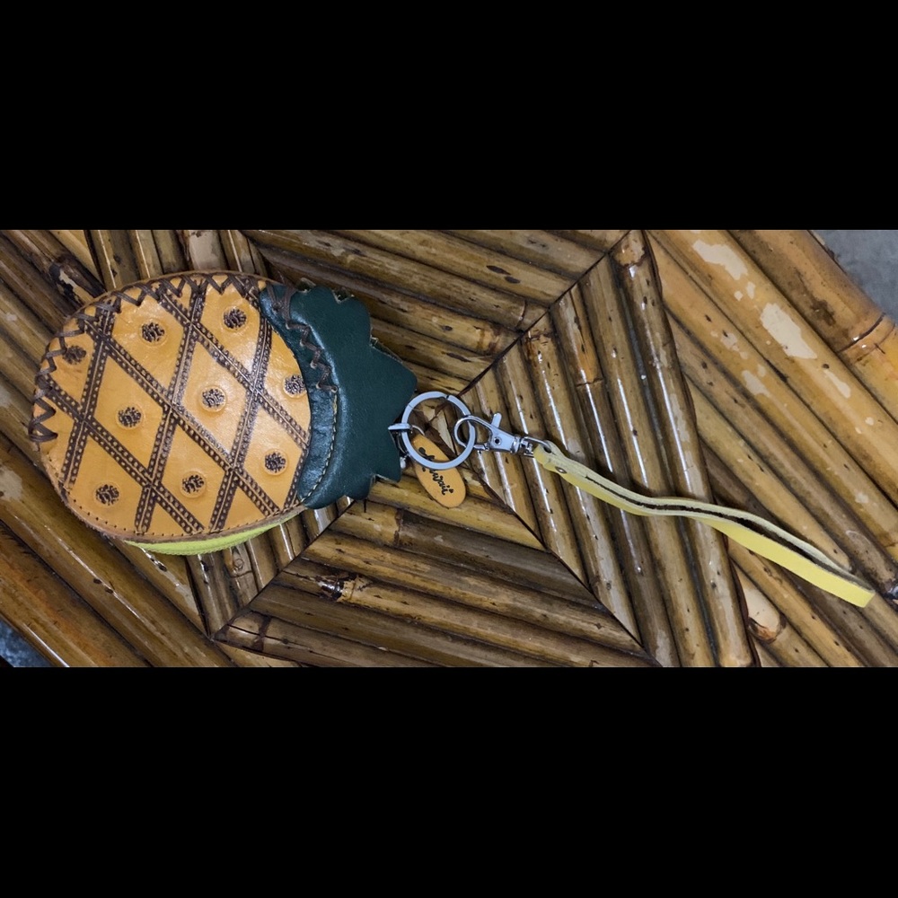 COPY - - Pineapple leather coin purse